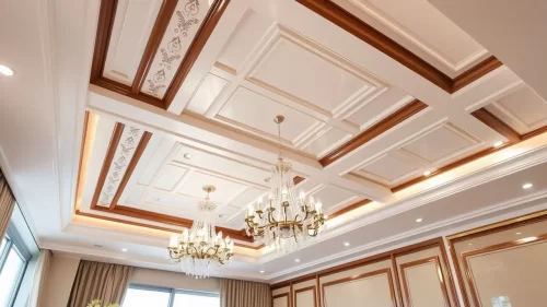 Model Plafon PVC dengan Lis Kayu dan Lampu Gantung- Model Plavon PVC Mewah untuk Ruang Tamu Minimalis 