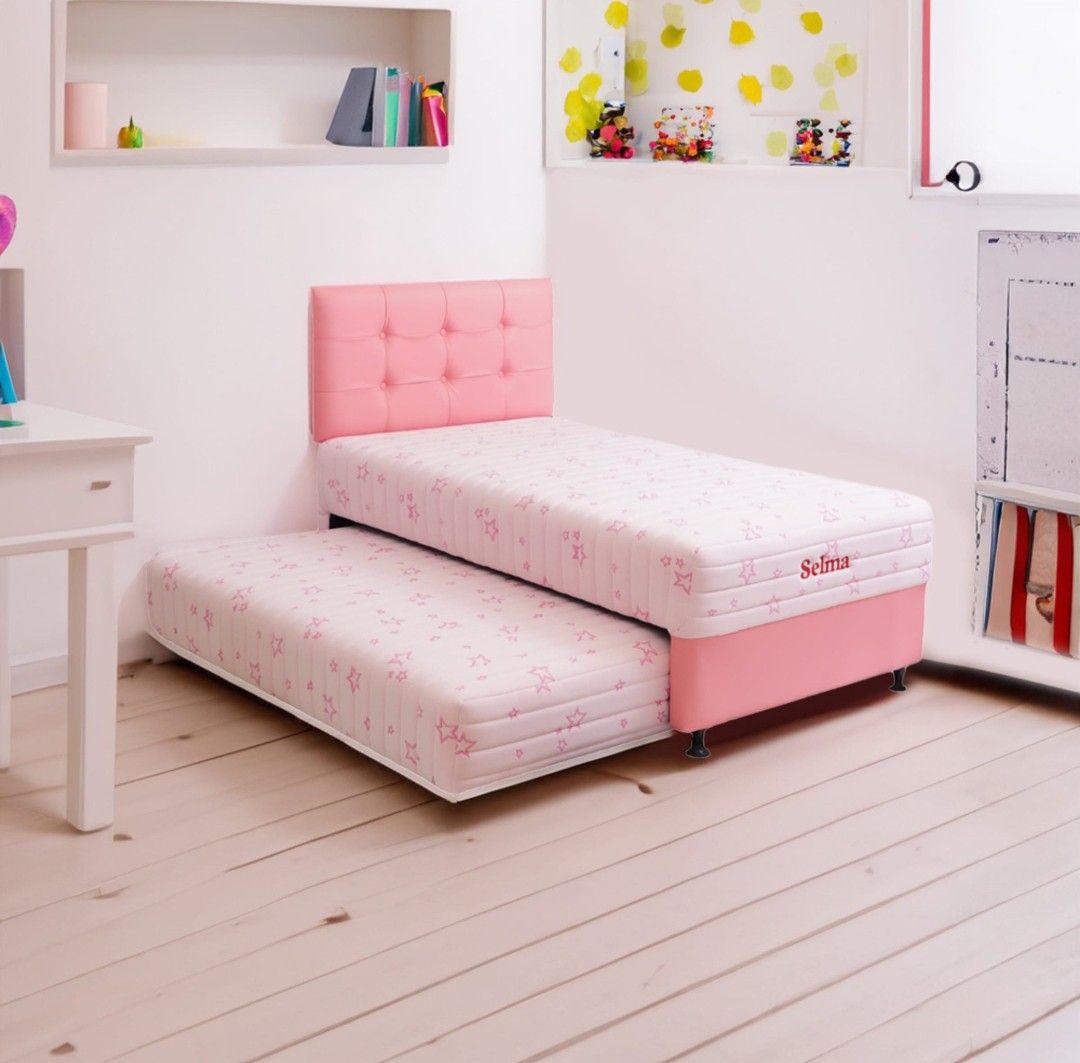 Tempat Tidur Sorong