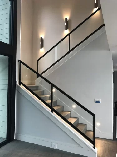 Model Pagar Tangga Rumah Minimalis 1 Model Pagar Tangga Kaca Tempered - Model Pagar Tangga Rumah Minimalis