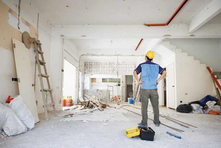 Simak! Ini Cara Menghitung Biaya Renovasi Rumah