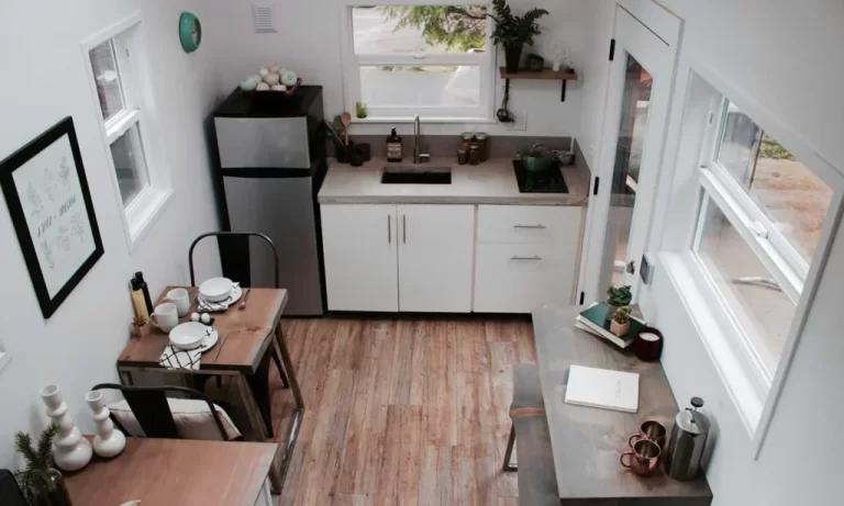 Tips Renovasi Rumah Kecil Sederhana agar Terlihat Luas